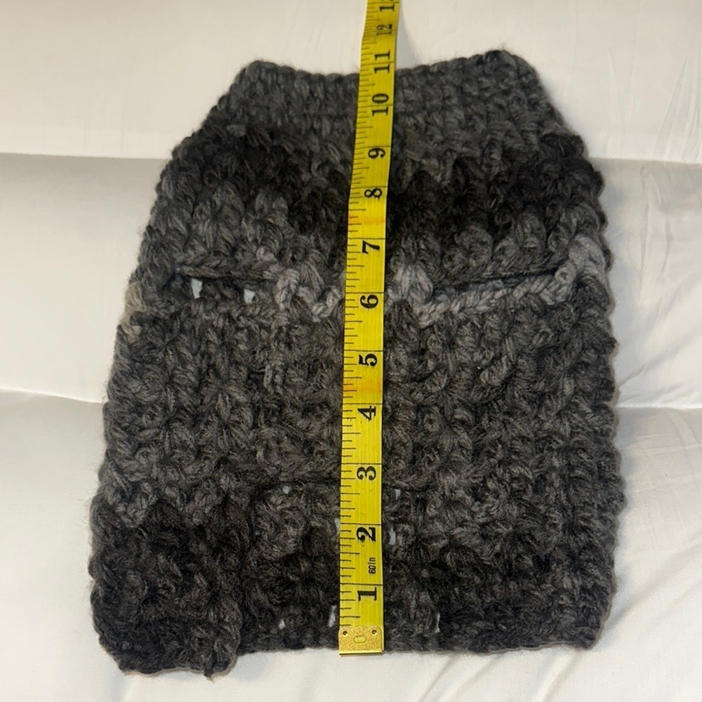 Hand Crafted Crochet dog Sweater Gray and Black - Picture 5 of 6
